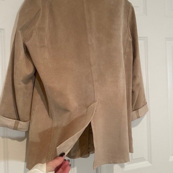 Chico's Suede Light Tan Jacket – MEDIUM - Picture 6 of 13